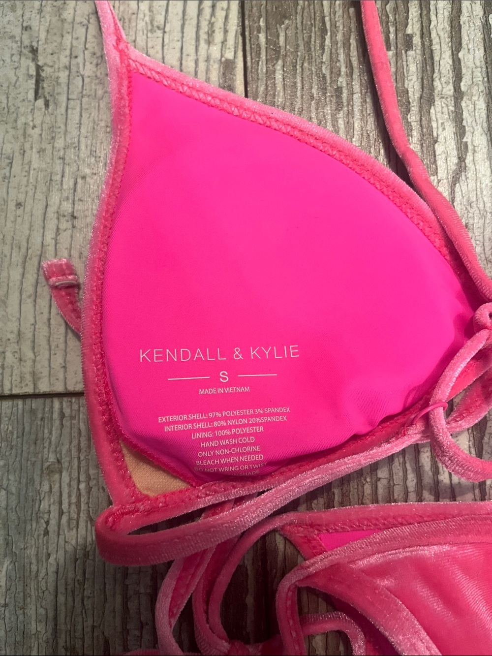 Pink Bikini - Picture 3 of 6
